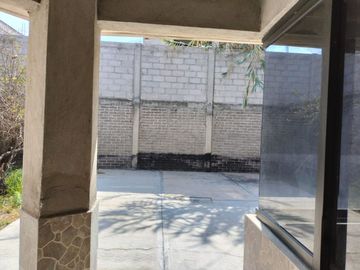 VENDO CASA PARA DECORAR. 4 RECAMARAS. JARDIN, ESTUDIO EN CHALCO