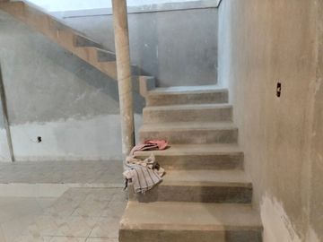 VENDO CASA PARA DECORAR. 4 RECAMARAS. JARDIN, ESTUDIO EN CHALCO