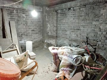 VENDO CASA PARA DECORAR. 4 RECAMARAS. JARDIN, ESTUDIO EN CHALCO