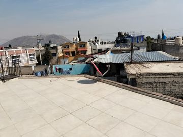 VENDO CASA PARA DECORAR. 4 RECAMARAS. JARDIN, ESTUDIO EN CHALCO