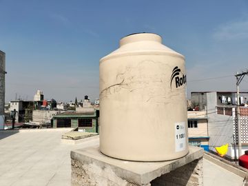 VENDO CASA PARA DECORAR. 4 RECAMARAS. JARDIN, ESTUDIO EN CHALCO