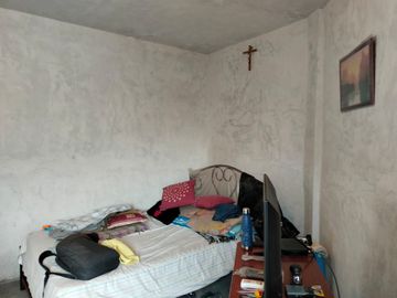 VENDO CASA PARA DECORAR. 4 RECAMARAS. JARDIN, ESTUDIO EN CHALCO