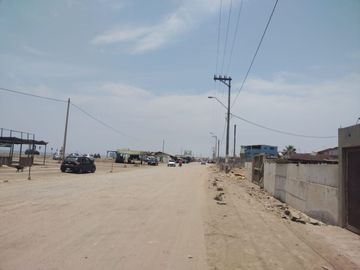 🏡✨ ¡Oportunidad Única En Villa El Salvador! ! Ubicación Estratégica ✨🏡