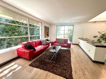 EXCELENTE RESIDENCIA EN VALLE REAL