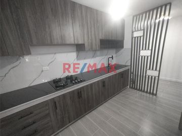 Moderno Departamento En Venta (Residencial Yahuar Huaca)