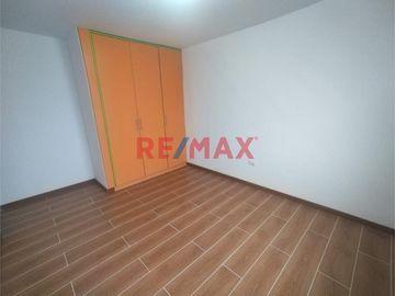 Moderno Departamento En Venta (Residencial Yahuar Huaca)