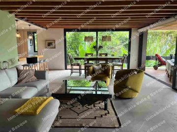 Renta de casa moderna en Valle de Bravo