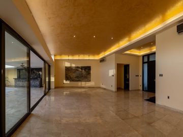 ESPECTACULAR casa DE LUJO en la privada más exclusiva dentro de la ciudad, Bosques de Altabrisa
