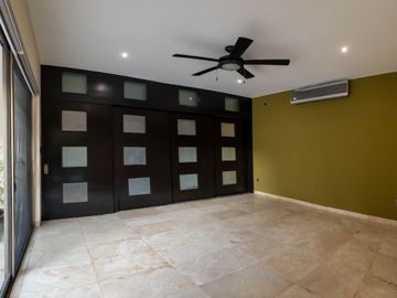 ESPECTACULAR casa DE LUJO en la privada más exclusiva dentro de la ciudad, Bosques de Altabrisa