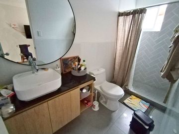 Surco VISTA ALEGRE – DÚPLEX Penthouse de 3dorm + Cocina Equipada + Terraza + Cochera