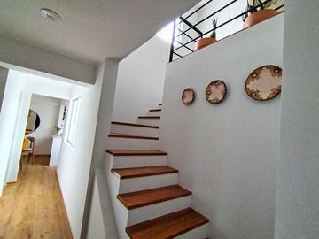 Surco VISTA ALEGRE – DÚPLEX Penthouse de 3dorm + Cocina Equipada + Terraza + Cochera