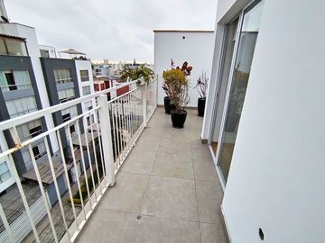 Surco VISTA ALEGRE – DÚPLEX Penthouse de 3dorm + Cocina Equipada + Terraza + Cochera