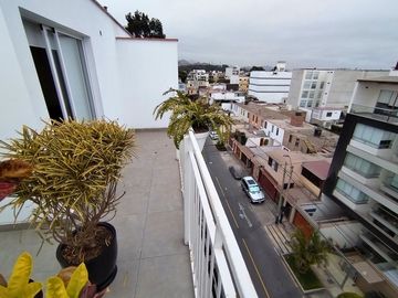 Surco VISTA ALEGRE – DÚPLEX Penthouse de 3dorm + Cocina Equipada + Terraza + Cochera