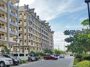 Resale unit 3BR Condo with Parking at Verawood Acacia Taguig DMCIHOMES