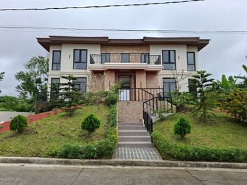 The Stunning House for Sale in Ponderosa Leisure Farm, Silang Cavite