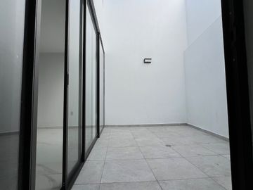 HERMOSA CASA EN VENTA COLLI URBANO TOTALMENTE NUEVA