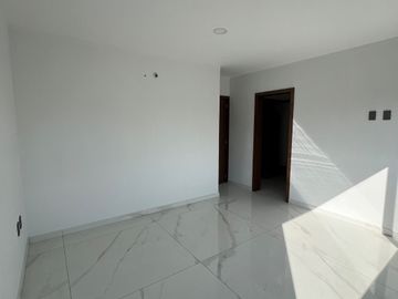 HERMOSA CASA EN VENTA COLLI URBANO TOTALMENTE NUEVA