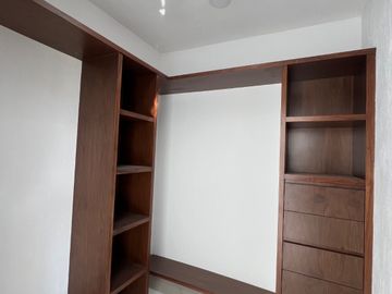 HERMOSA CASA EN VENTA COLLI URBANO TOTALMENTE NUEVA