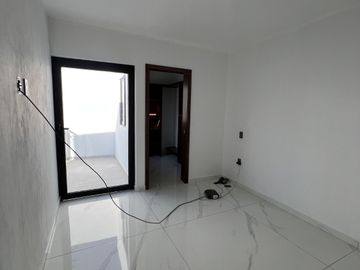 HERMOSA CASA EN VENTA COLLI URBANO TOTALMENTE NUEVA