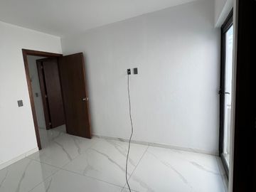 HERMOSA CASA EN VENTA COLLI URBANO TOTALMENTE NUEVA