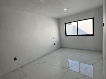 HERMOSA CASA EN VENTA COLLI URBANO TOTALMENTE NUEVA