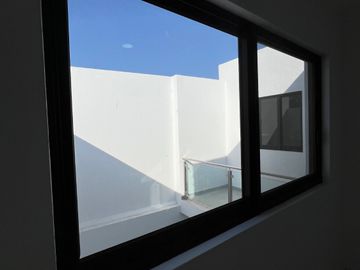 HERMOSA CASA EN VENTA COLLI URBANO TOTALMENTE NUEVA