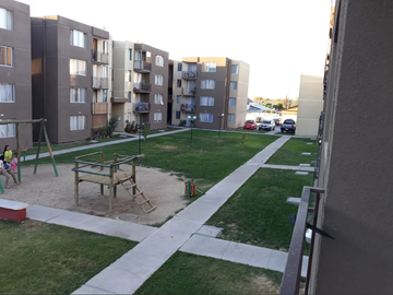 ¡Oportunidad  departamento! 3 dormitorios , 2 baños ,Condominio Maipu.