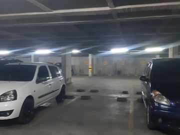 Se vende Apartamento en Torres de Castilla 3 de 76 mt2