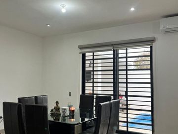 CASA HABITACIÓN EN VENTA EN SANTIAGO, NUEVO LEÓN, ZONA FRACCIONAMIENTO PRIVADA CUMBRES DE SANTIAGO, MUY CERCA DE LA C DEL ÁLAMO,,INCLUYE EQUIPO BASICO