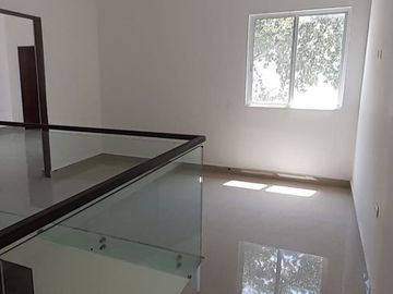 CASA NUEVA EN VENTA EN SANTIAGO, NUEVO LEÓN, ZONA FRACC PRIVADA CUMBRES DE SANTIAGO, MUY CERCA DE LA C DEL ÁLAMO, SE ACEPTA A CAMBIO INMUEBLE O MUEBLE