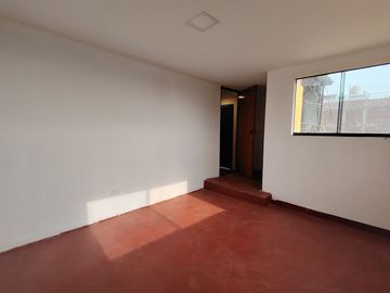 🏠ALQUILER DE CÓMODO DÚPLEX 3erpiso 69m2 02 dorm EN SAN JUAN DE MIRAFLORES