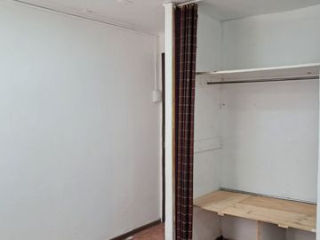 SE VENDE CASA - PORVENIR  - PEÑAFLOR