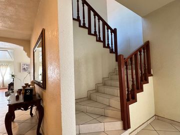 Beach Front Residence, 5Bdrm 7Bath Residencia Frente de Playa