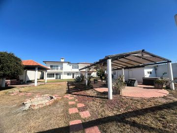 Beach Front Residence, 5Bdrm 7Bath Residencia Frente de Playa
