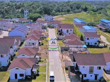 Spacious townhouse for sale in Argao, Cebu