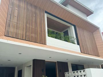 St Augustine Village 9 Bedrooms House for Sale in Calamba, Laguna