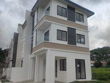 3 Storey Subdivision House for Sale in Talamban Cebu
