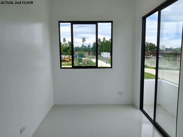 3 Storey Subdivision House for Sale in Talamban Cebu
