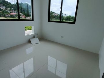 3 Storey Subdivision House for Sale in Talamban Cebu