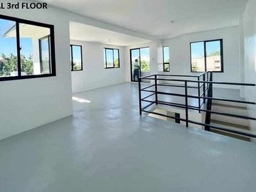 3 Storey Subdivision House for Sale in Talamban Cebu