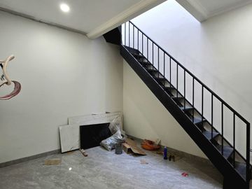 Rumah mewah design classic di cempaka putih jakarta pusat