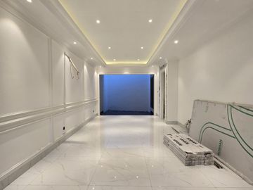 Rumah mewah design classic di cempaka putih jakarta pusat