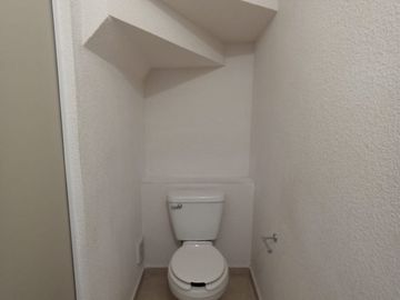 CASA EN VENTA UBICADA EN LOMA BONITA, TECAMAC. LISTA PARA ENTREGAR, PRECIO DE OPORTUNIDAD ¡CONOCE TU NUEVO HOGAR!
