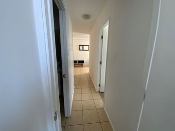 Avenida Las Parcelas costado Aeropuerto, Primer Piso ,  2 dormitorios , 1 baño , estacionamiento