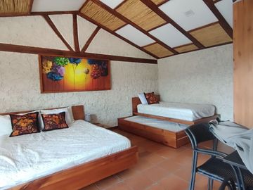 🏞️ Oportunidad Única en Jacarín, Cañar 🏞️