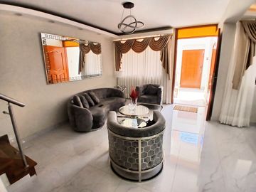 👨‍👩‍👧‍👦 VENDO MODERNA Y ELEGANTE CASA DE 3 PISOS + AZOTEA EN SAN LUIS