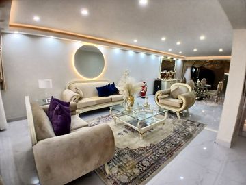 👨‍👩‍👧‍👦 VENDO MODERNA Y ELEGANTE CASA DE 3 PISOS + AZOTEA EN SAN LUIS