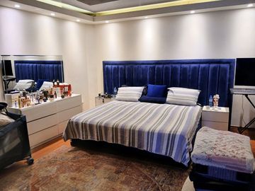 👨‍👩‍👧‍👦 VENDO MODERNA Y ELEGANTE CASA DE 3 PISOS + AZOTEA EN SAN LUIS