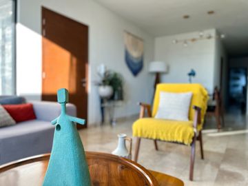 Departamento en venta cerca de Himno Nacional