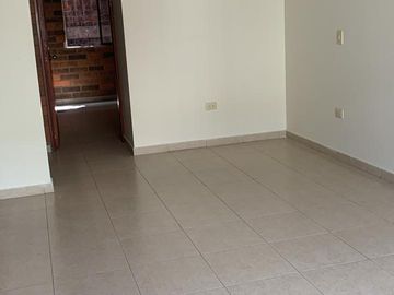 Venta Casa Duplex en Belmonte Pereira
